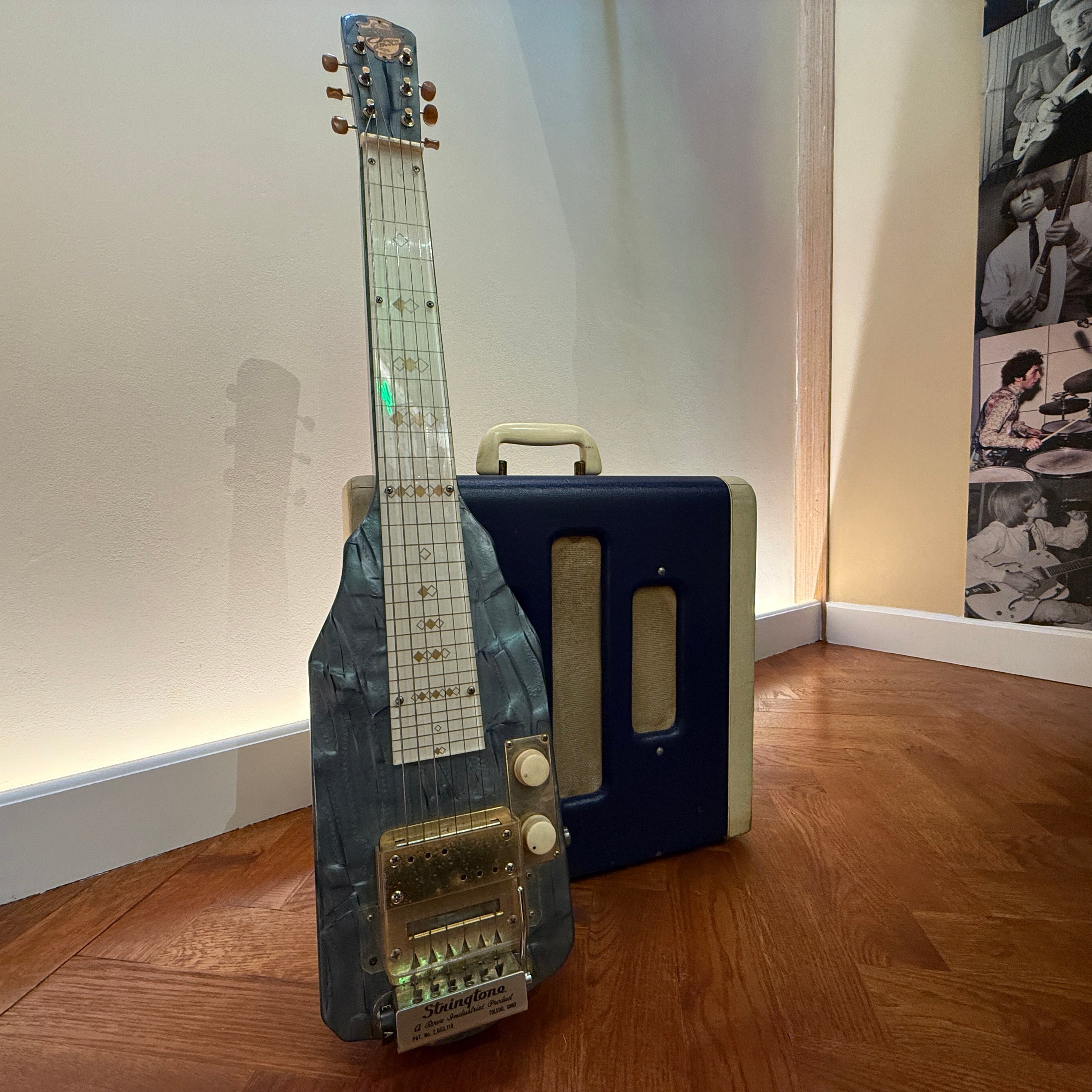 Bronson Lap Steel and Amplifier - Regent Sounds