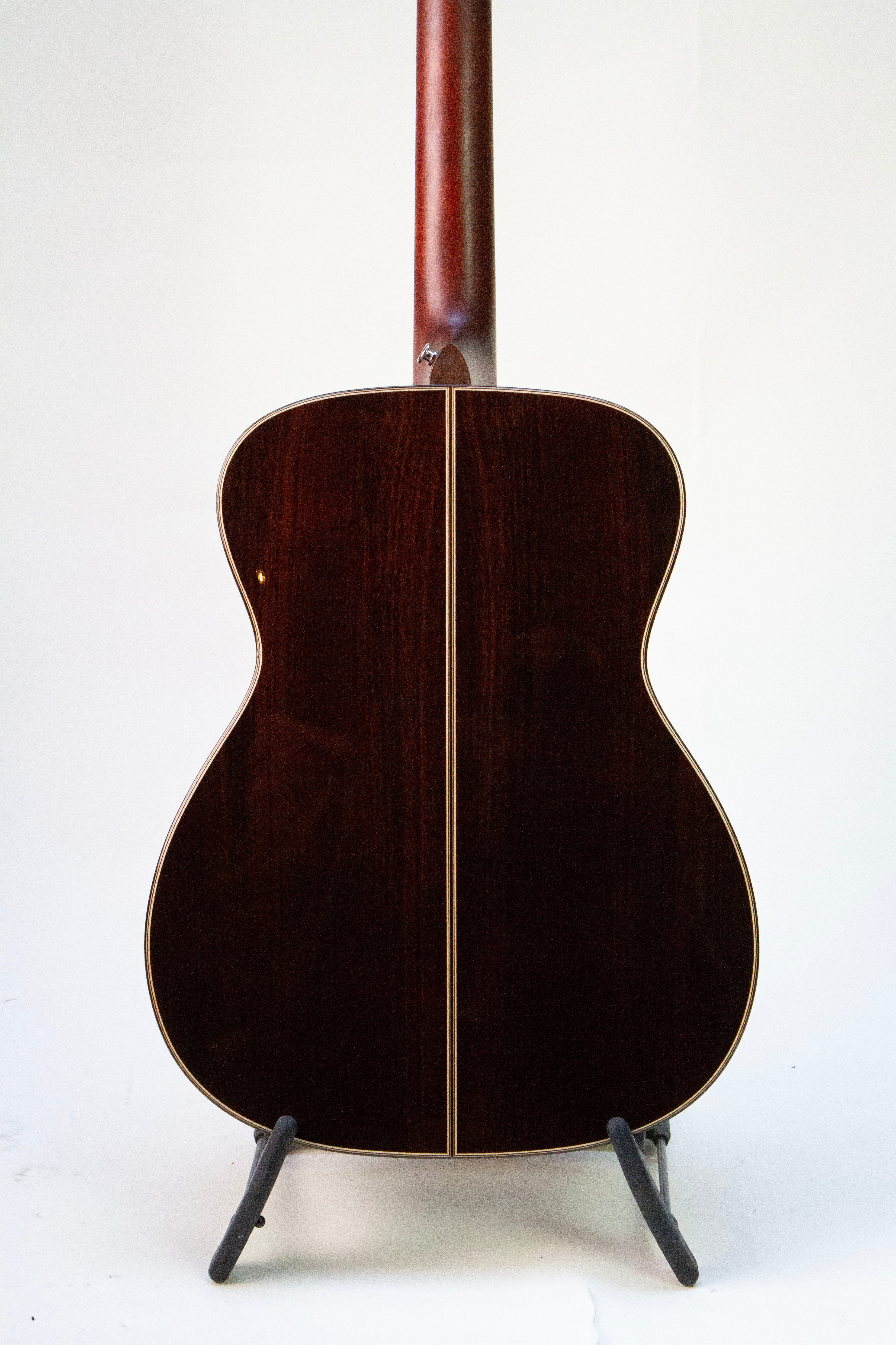 Auden Rosewood Series Bowman Bass - Cedar Full Body - Regent Sounds