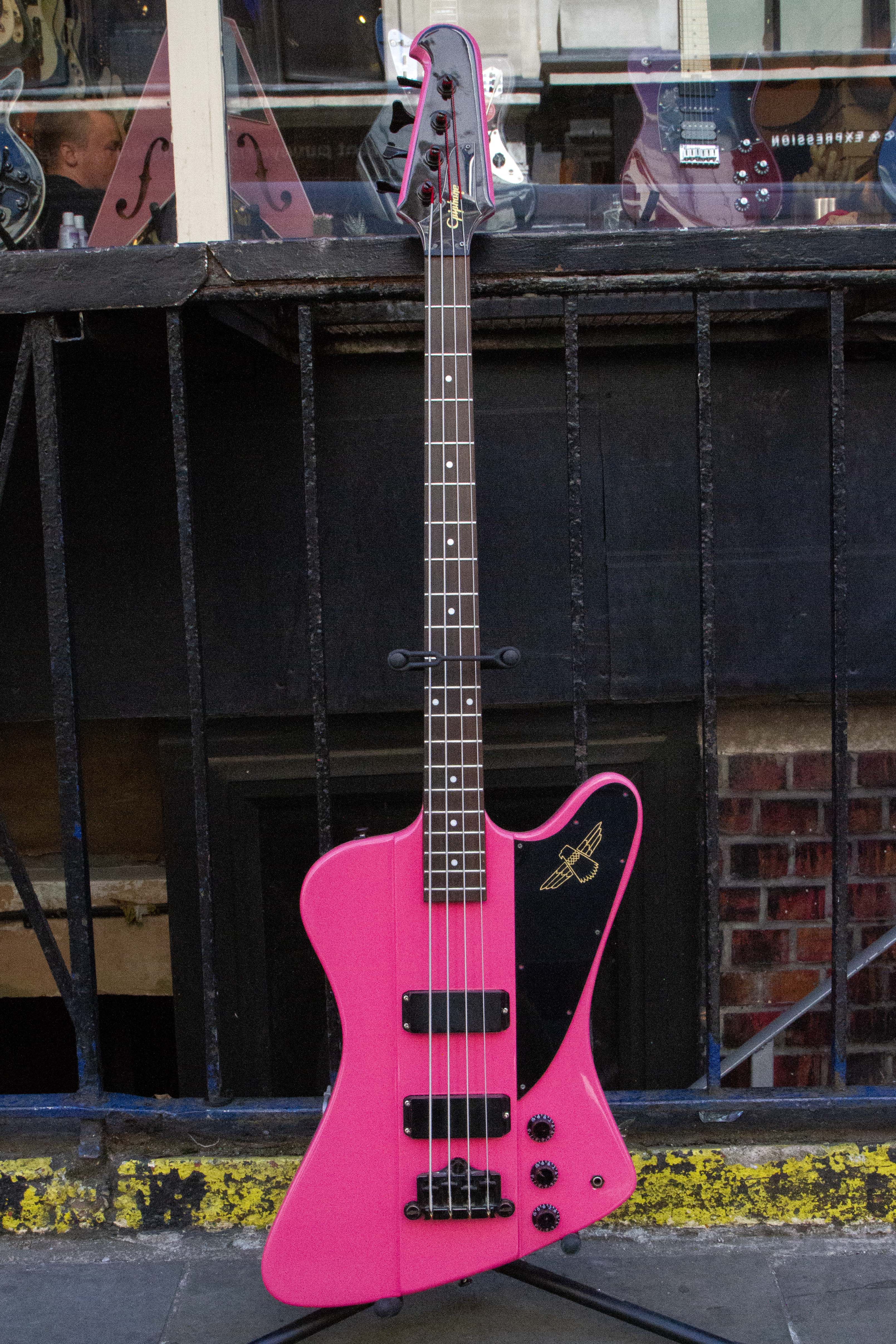 Epiphone Thunderbird Bass Hot Pink - Regent Sounds