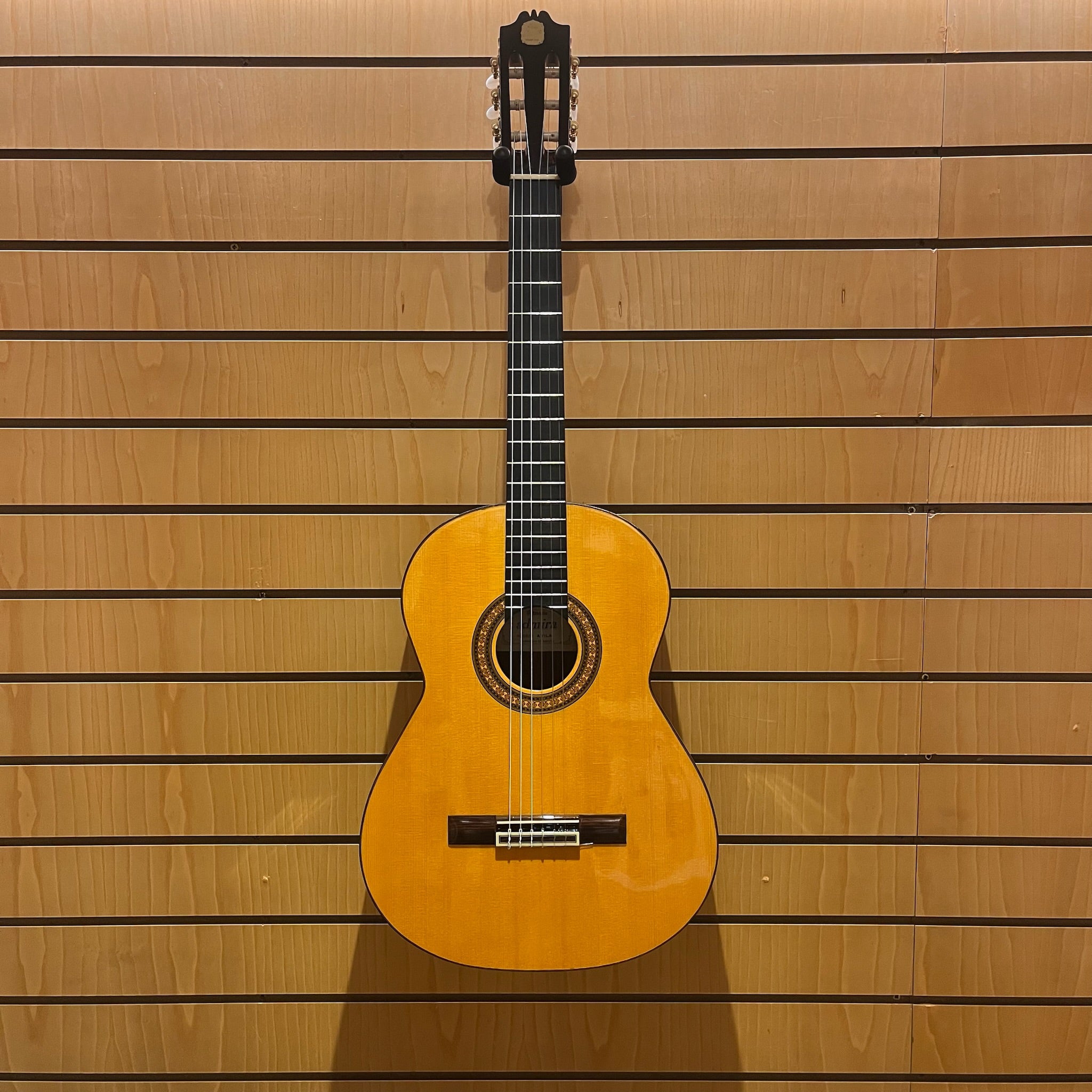 Admira Avila Solid Top Classical Second Hand - Regent Sounds