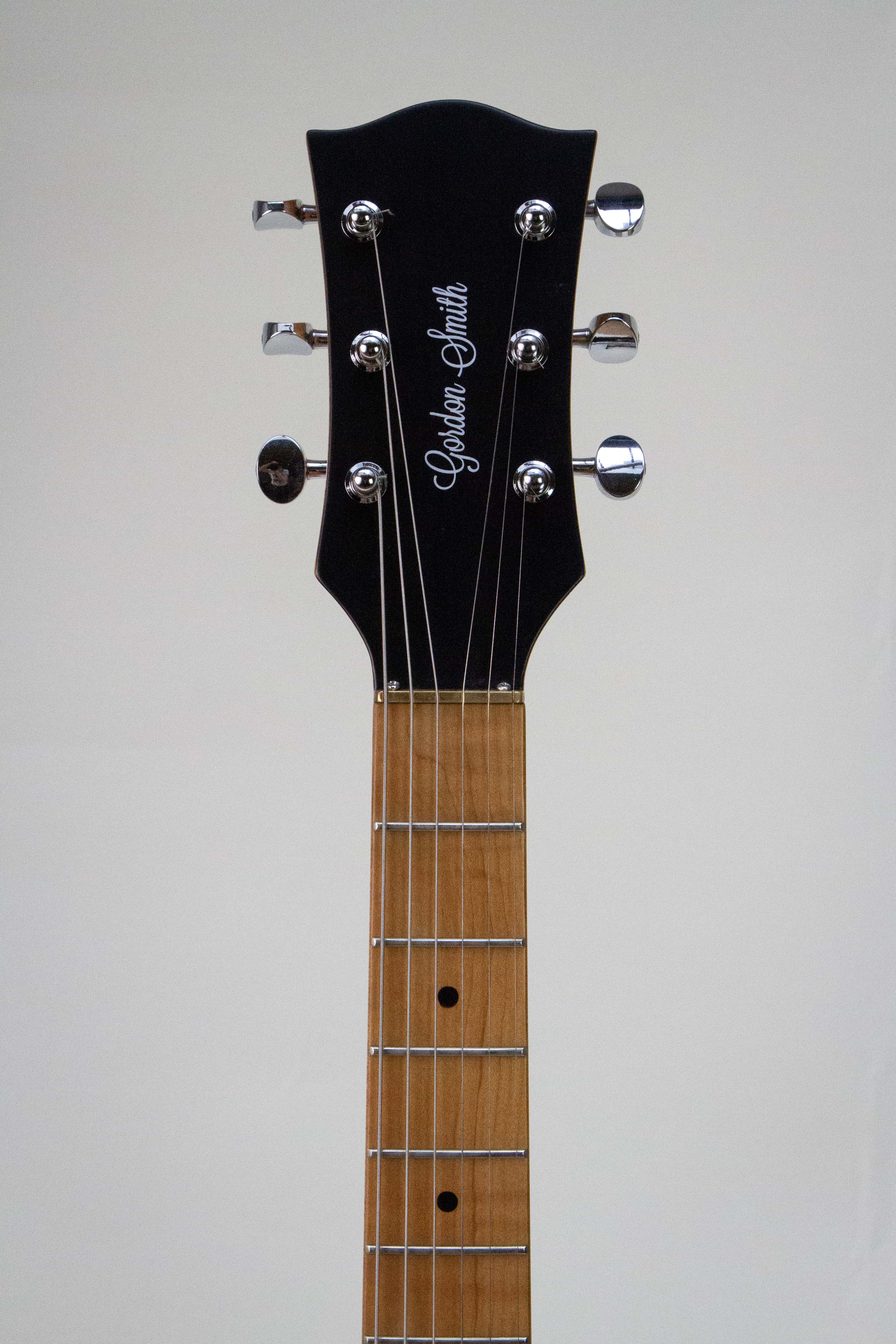 Gordon Smith GS1, Hove Pink Satin - Regent Sounds