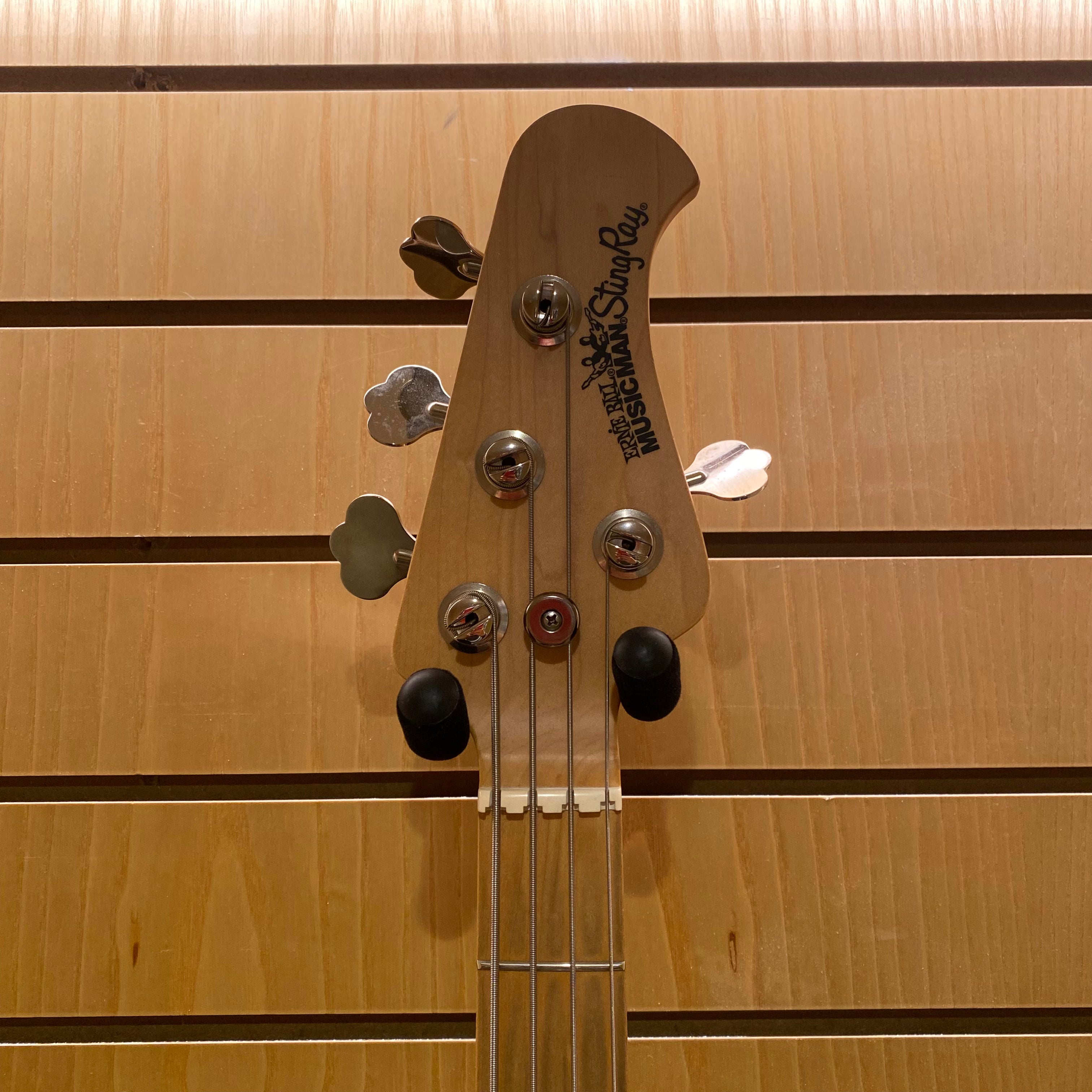 Ernie Ball Stingray 2010 Bass Black  Second Hand - Regent Sounds