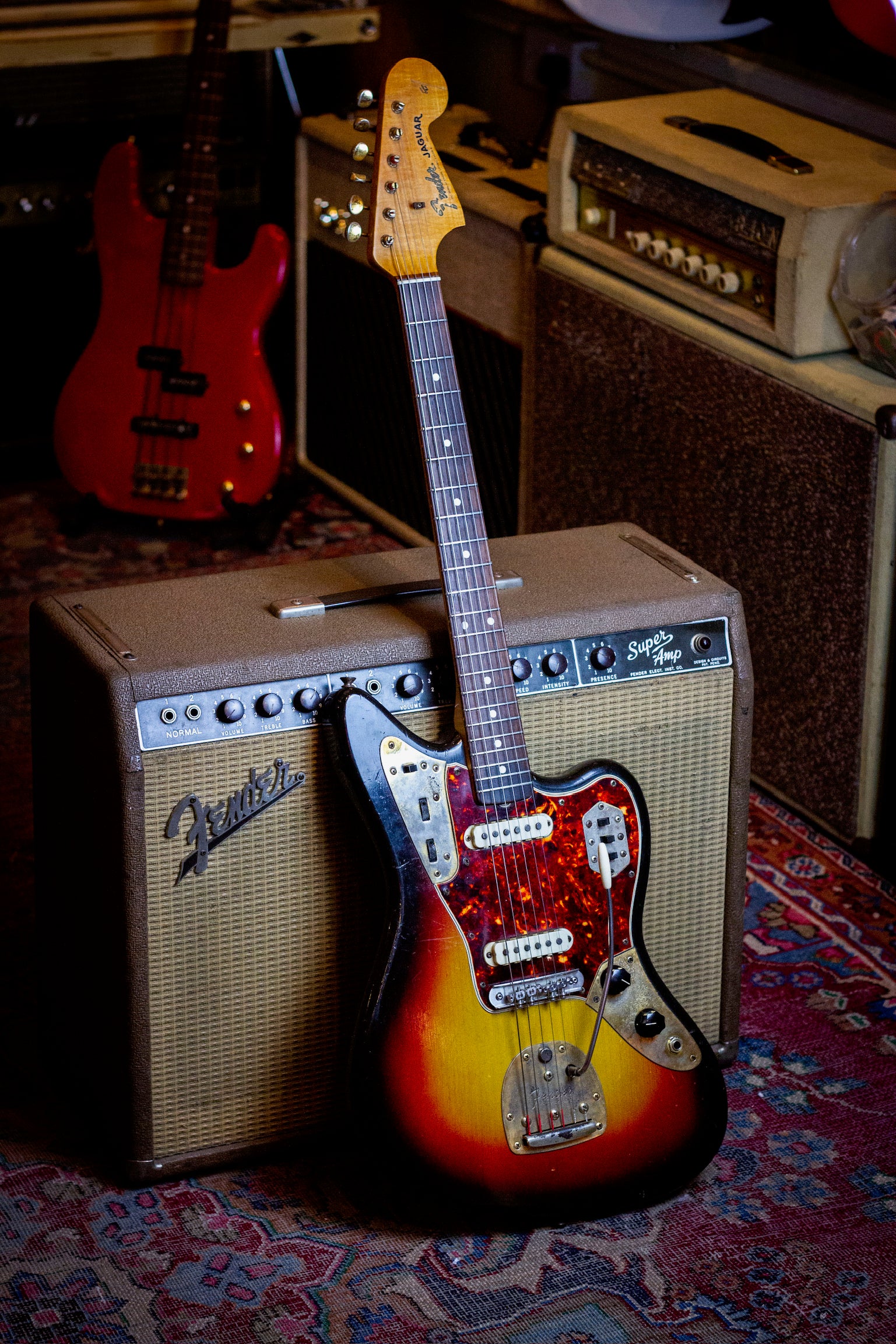 Fender Jaguar 1965 Gold Hardware Second Hand - Regent Sounds