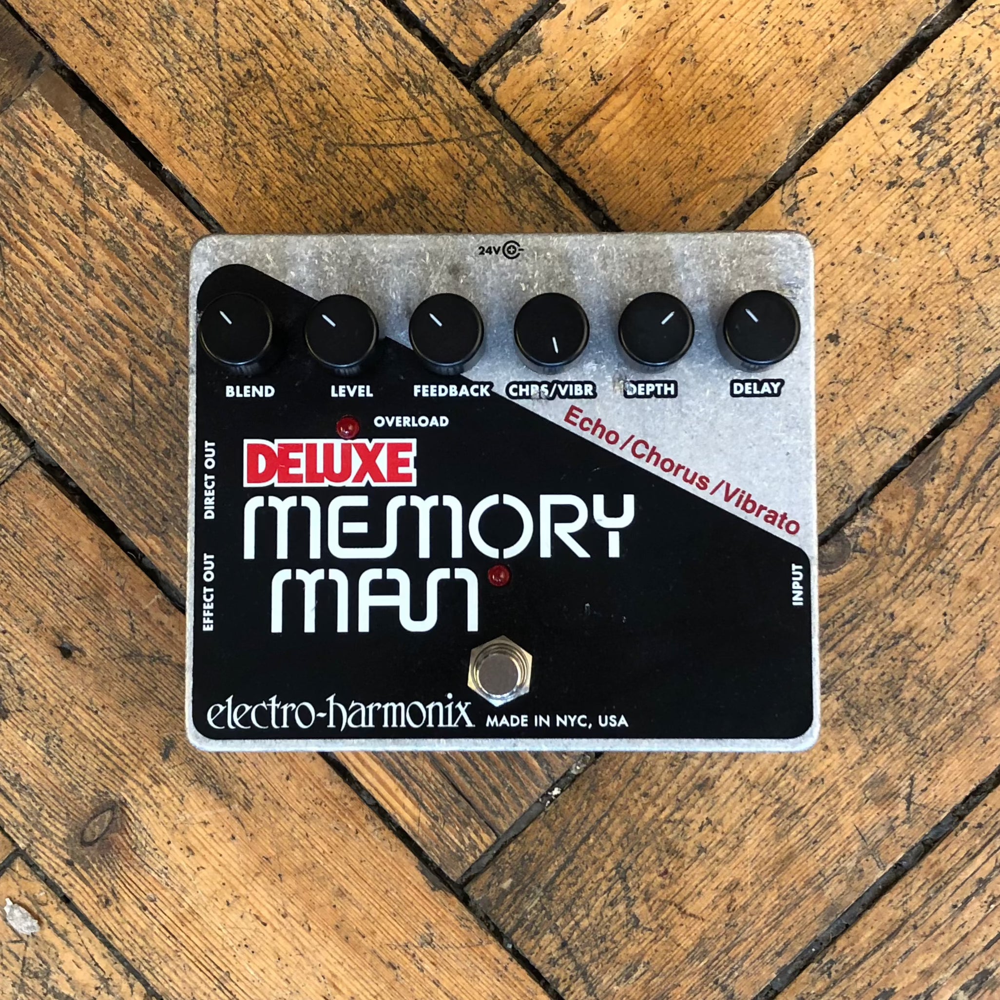 EHX Deluxe Memory Man Second Hand - Regent Sounds