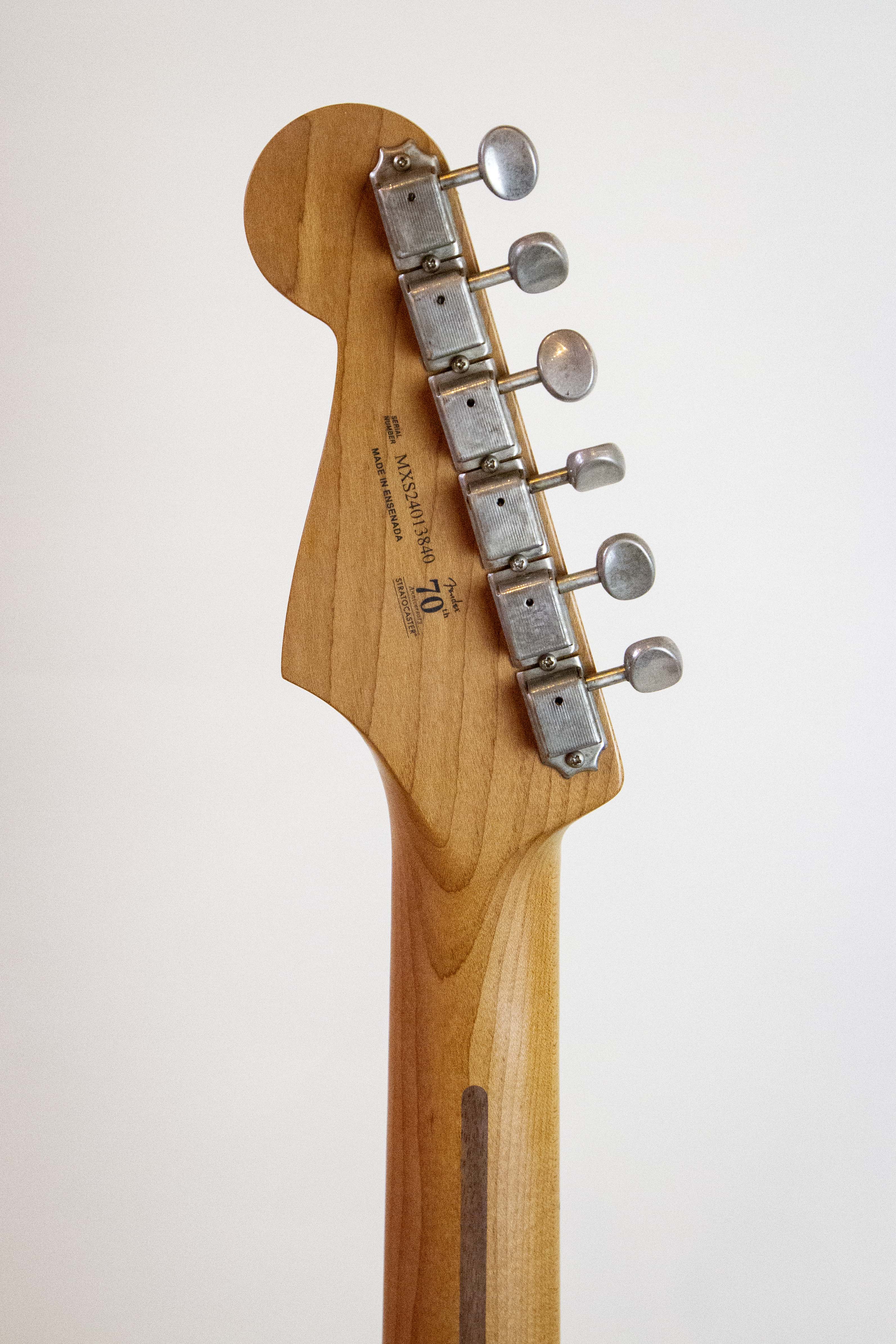 Fender FSR Player Stratocaster Shell Pink Home Relic - Regent Sounds