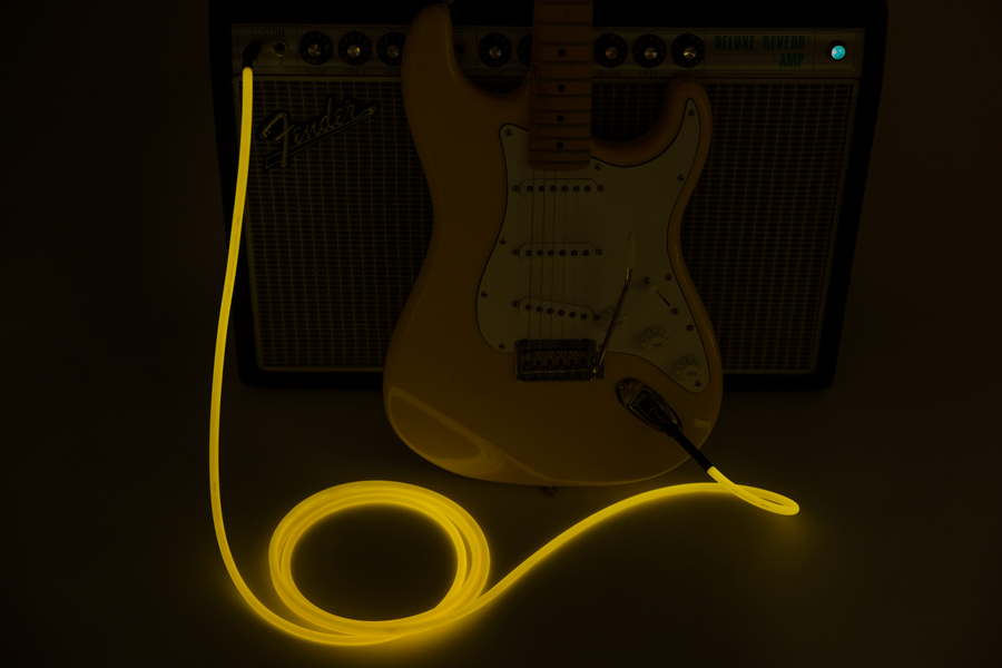 Fender Professional Glow in the Dark Cable, Orange, 10' - Regent Sounds